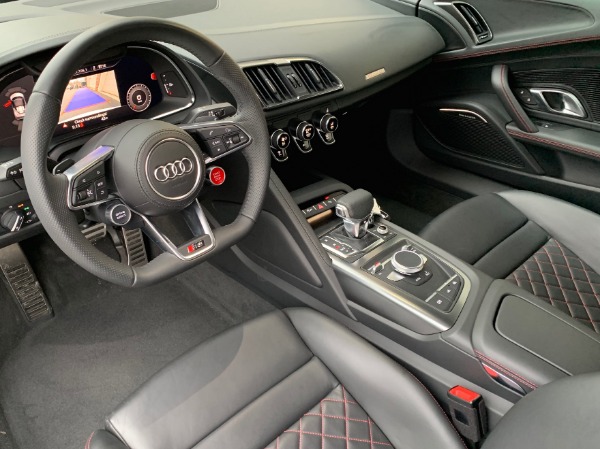 Used-2017-Audi-R8-52-quattro-V10-Spyder