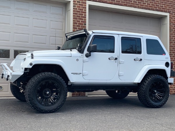 Used-2014-Jeep-Wrangler-Unlimited-Sahara