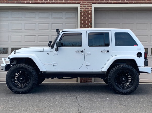 Used-2014-Jeep-Wrangler-Unlimited-Sahara