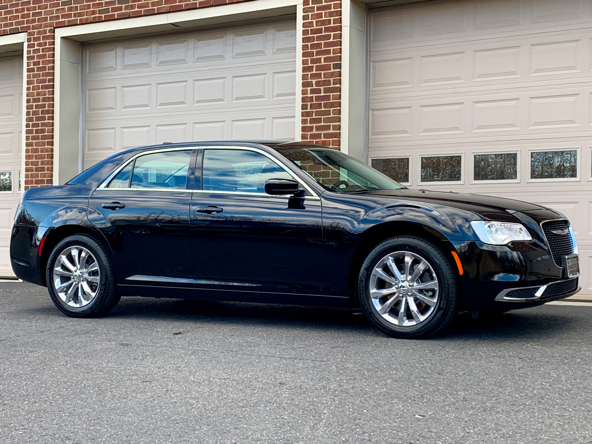 2018 Chrysler 300 Touring L AWD Stock # 321209 for sale near Edgewater