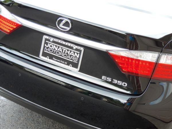 Used-2014-Lexus-ES-350-Sedan