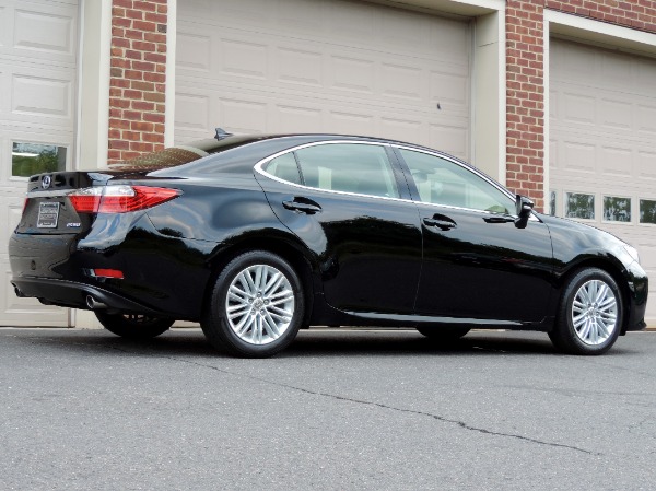 Used-2014-Lexus-ES-350-Sedan