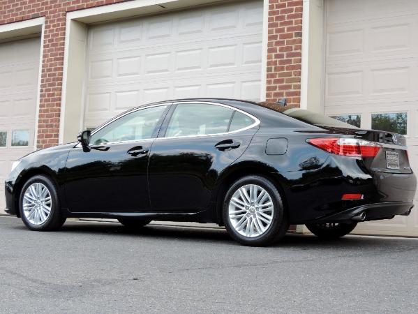 Used-2014-Lexus-ES-350-Sedan