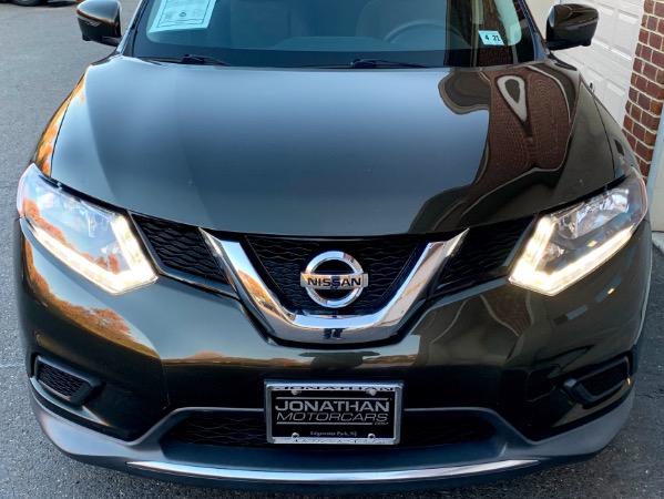 Used-2016-Nissan-Rogue-SV-AWD-Premium