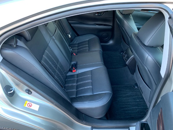 Used-2016-Lexus-ES-350-Luxury-Package