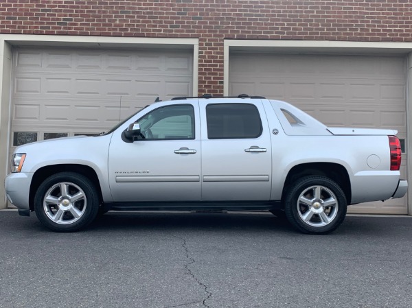 Used-2013-Chevrolet-Avalanche-LT-Black-Diamond