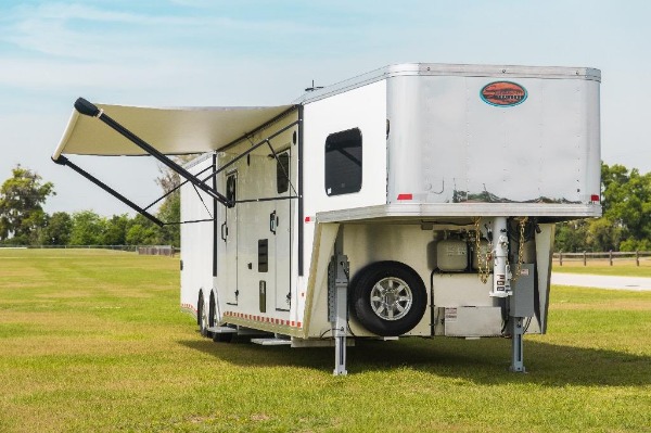 New-2019-Sundowner-2286GM-42-Toy-Hauler