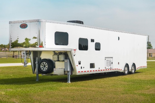 New-2019-Sundowner-2286GM-42-Toy-Hauler