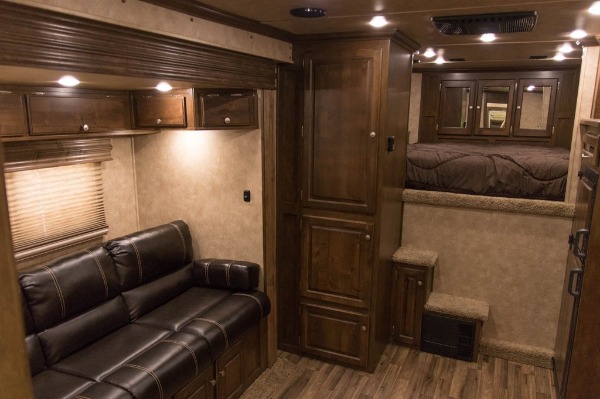 New-2019-Sundowner-2186SGM-42-Toy-Hauler