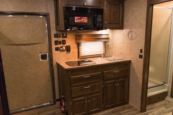 New-2019-Sundowner-2186SGM-42-Toy-Hauler