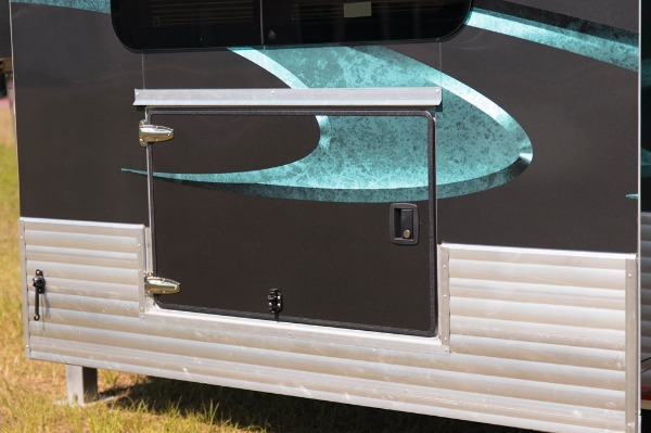 New-2019-Sundowner-2186SGM-42-Toy-Hauler