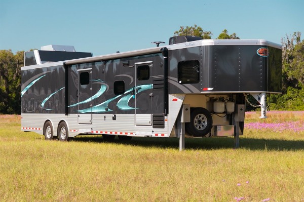 New-2019-Sundowner-2186SGM-42-Toy-Hauler