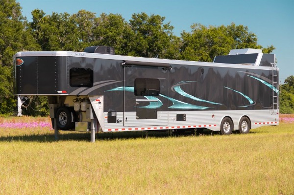 New-2019-Sundowner-2186SGM-42-Toy-Hauler