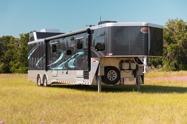 New-2019-Sundowner-2186SGM-42-Toy-Hauler