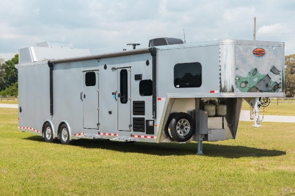 New-2020-Sundowner-1786GM-38-Toy-Hauler