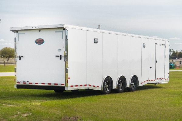 New-2019-Sundowner-32-Enclosed-Race-Car-Trailer