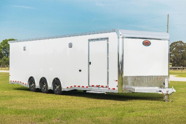 New-2019-Sundowner-32-Enclosed-Race-Car-Trailer