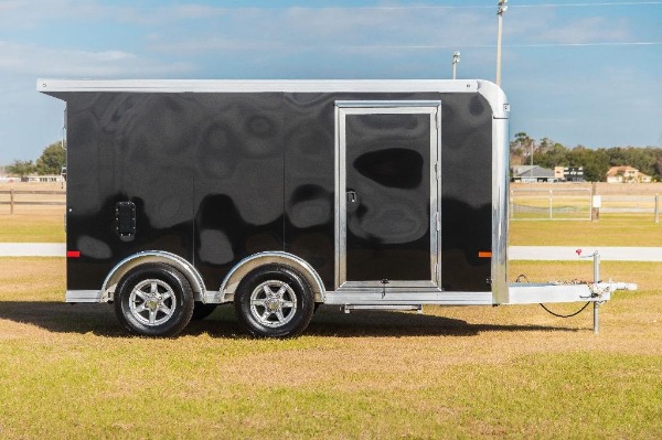 New-2019-Sundowner-13-Enclosed-Motorcycle-Series