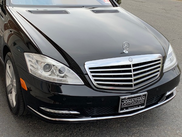 Used-2011-Mercedes-Benz-S-Class-S-550-4MATIC