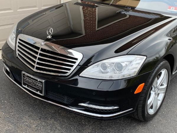 Used-2011-Mercedes-Benz-S-Class-S-550-4MATIC