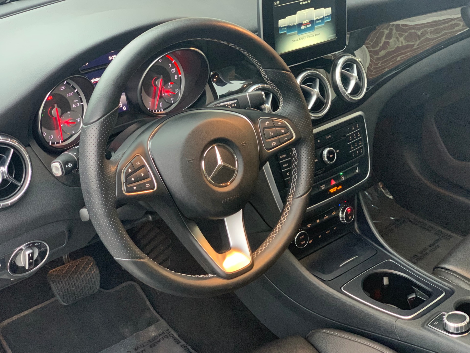 Mercedes Benz Cla 250 Sport Interior