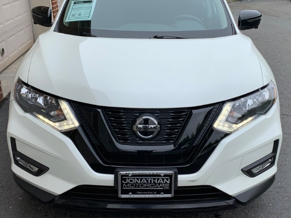 Used-2018-Nissan-Rogue-SV-Midnight-Edition
