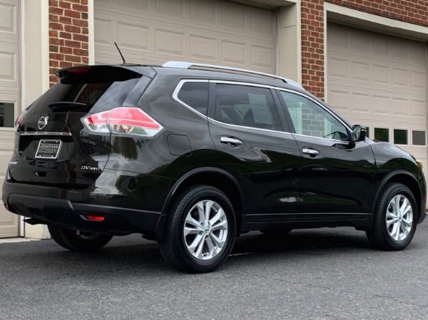 Used-2016-Nissan-Rogue-SV-Premium