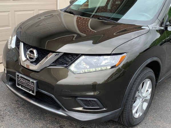 Used-2016-Nissan-Rogue-SV-Premium