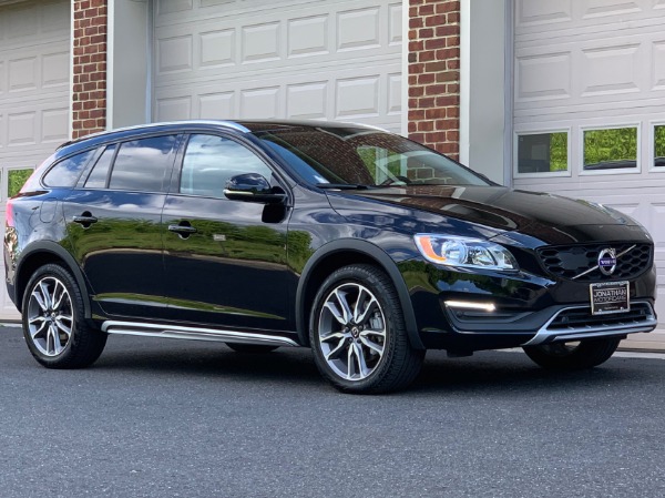 Used-2018-Volvo-V60-Cross-Country-T5-Premier