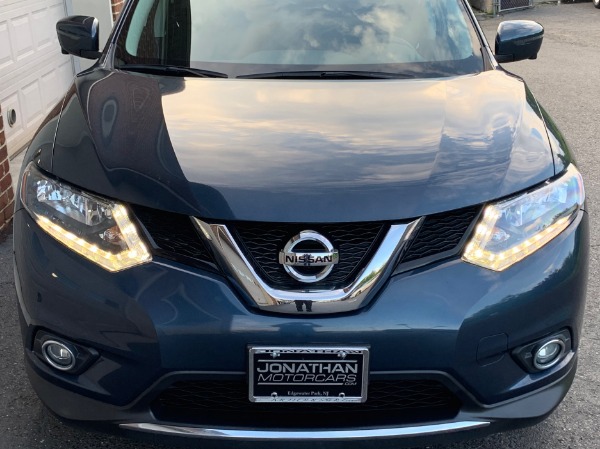 Used-2016-Nissan-Rogue-SV-Premium