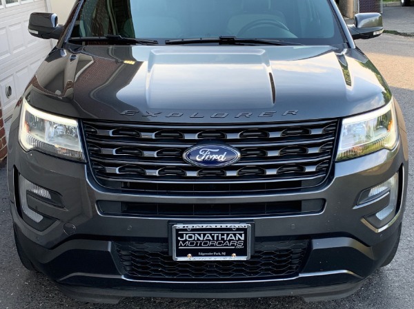 Used-2017-Ford-Explorer-XLT-Sport-Appearance