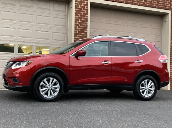 Used-2016-Nissan-Rogue-SV-Premium