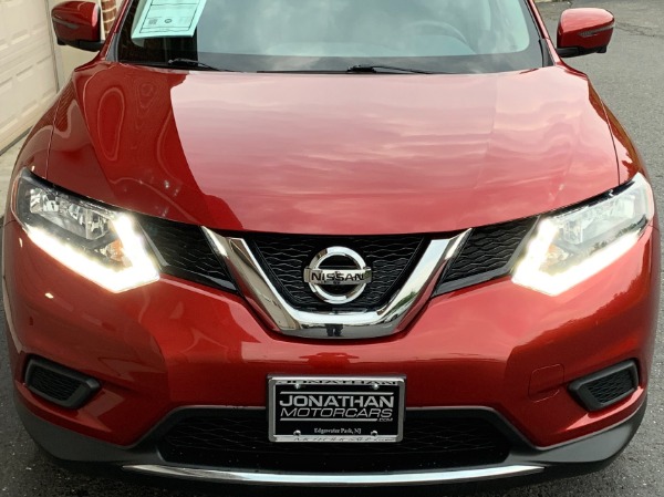 Used-2016-Nissan-Rogue-SV-Premium