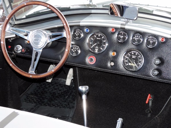 Used-1965-Backdraft-Racing-Custom-Cobra-RT3-Roadster---Iconic-427s