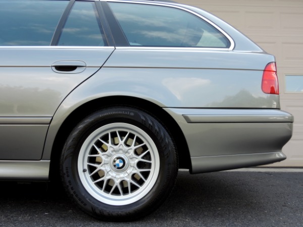 Used-2002-BMW-5-Series-Sport-Wagon-525i