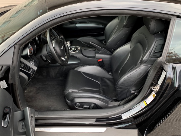 Used-2009-Audi-R8-Quattro-Premium