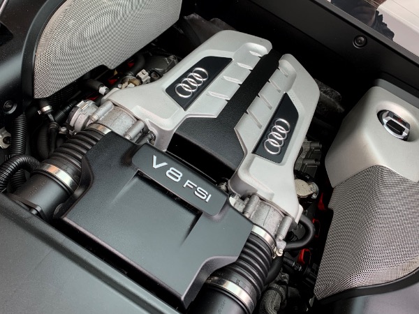 Used-2009-Audi-R8-Quattro-Premium