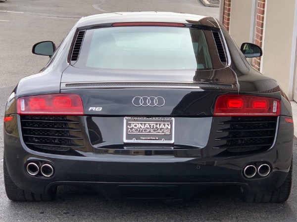 Used-2009-Audi-R8-Quattro-Premium