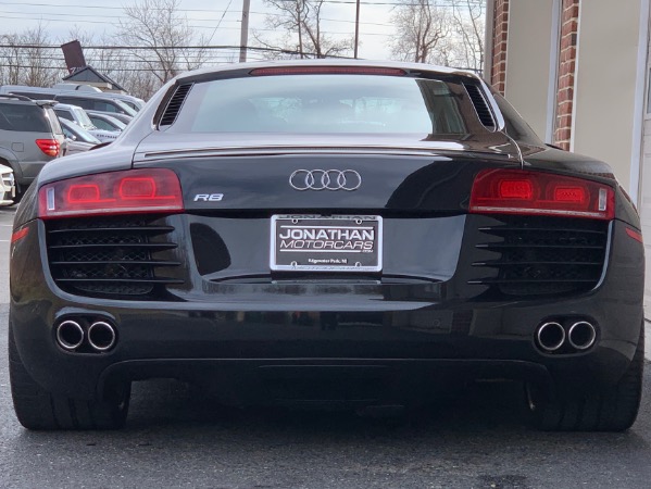 Used-2009-Audi-R8-Quattro-Premium