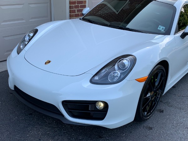 Used-2015-Porsche-Cayman