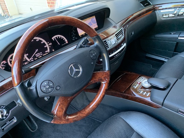 Used-2012-Mercedes-Benz-S-Class-S-550-4MATIC