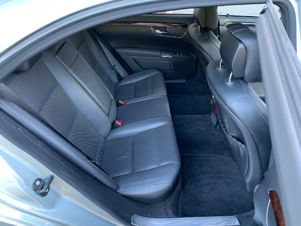 Used-2012-Mercedes-Benz-S-Class-S-550-4MATIC