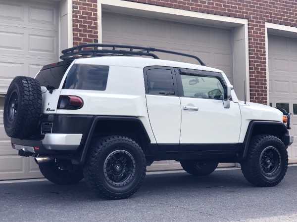 Used-2013-Toyota-FJ-Cruiser