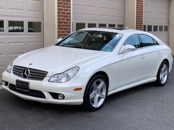 Used-2008-Mercedes-Benz-CLS-CLS-550-Diamond-White-Edition