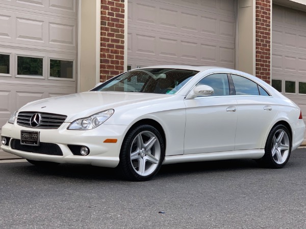 Used-2008-Mercedes-Benz-CLS-CLS-550-Diamond-White-Edition