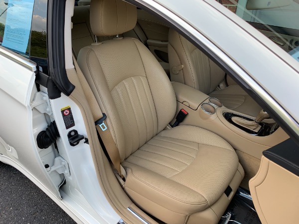 Used-2008-Mercedes-Benz-CLS-CLS-550-Diamond-White-Edition
