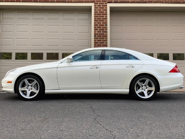 Used-2008-Mercedes-Benz-CLS-CLS-550-Diamond-White-Edition