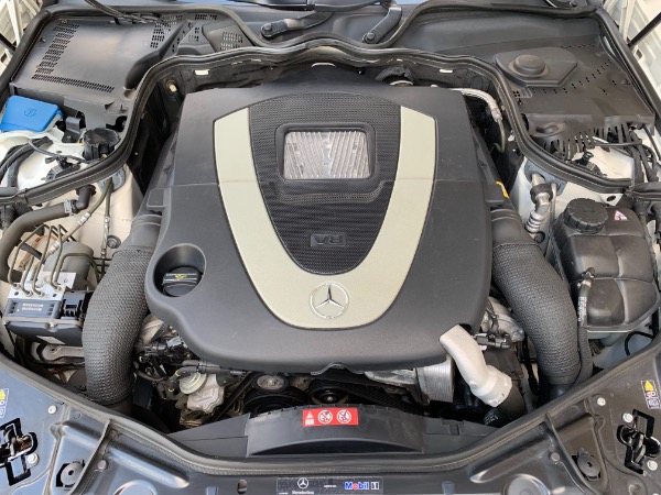 Used-2008-Mercedes-Benz-CLS-CLS-550-Diamond-White-Edition