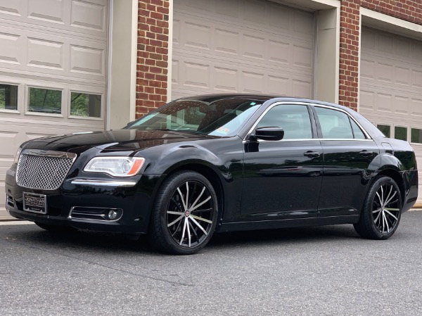 Used-2013-Chrysler-300-Preferred-Package-22F