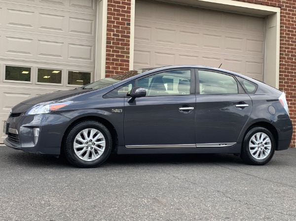 Used-2012-Toyota-Prius-Plug-in-Hybrid